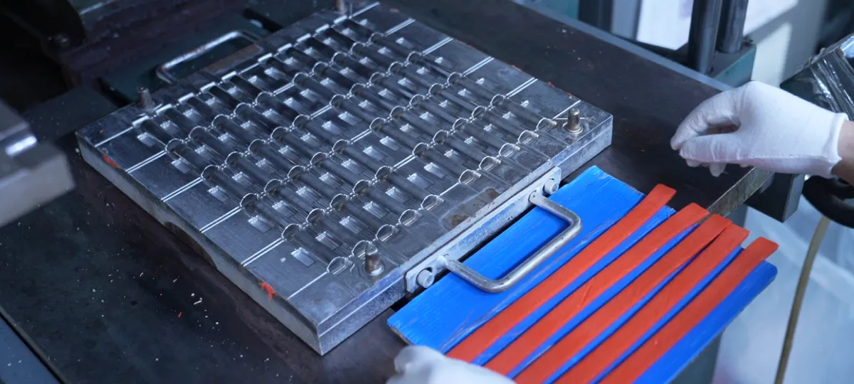 img from kitchenware and food containers